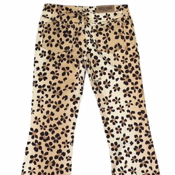 Moschino Leopard Print Crop Jeans - Picture 2 of 5